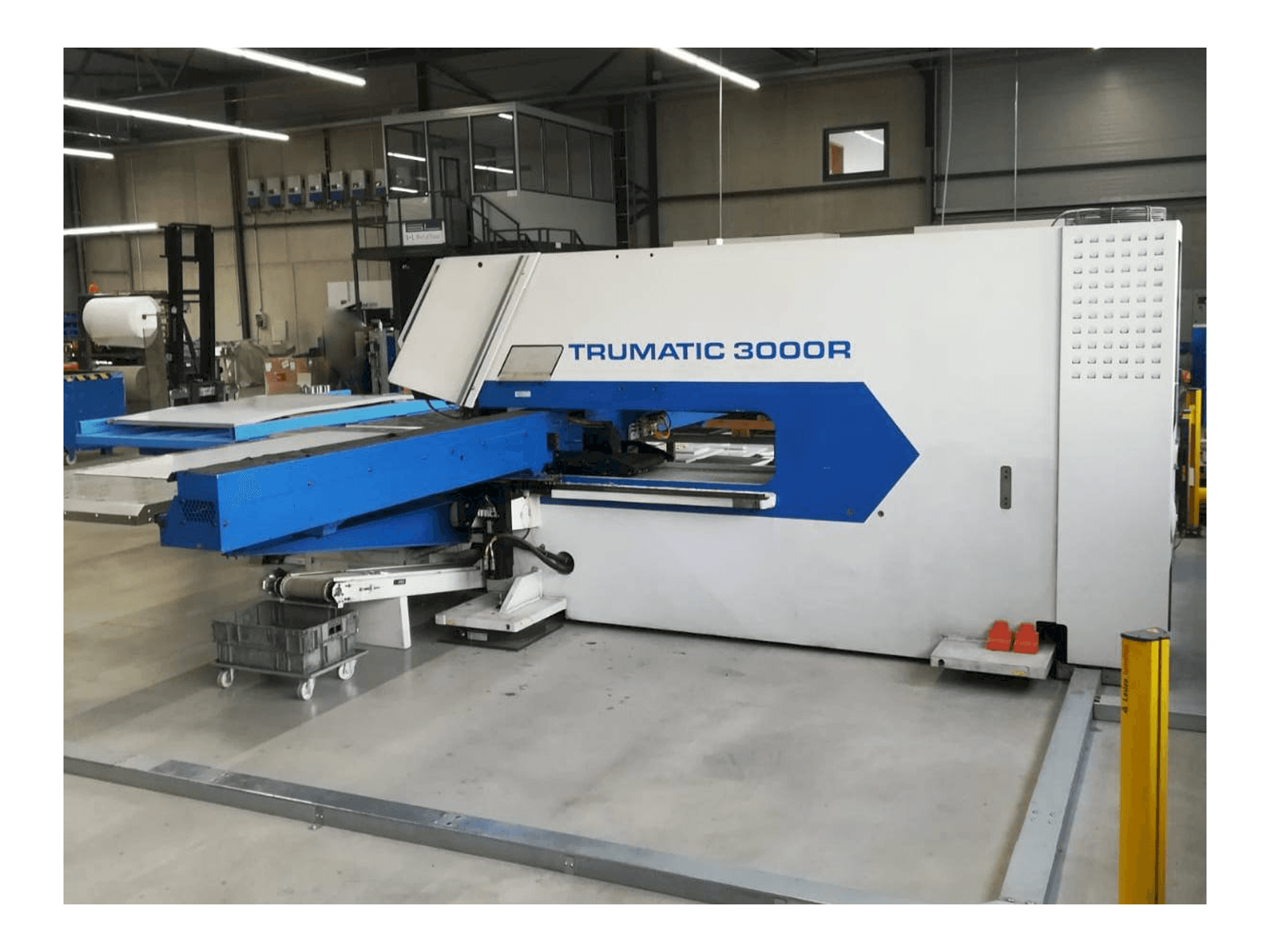 Koneen Trumpf Trumatic 3000R etunäkymä