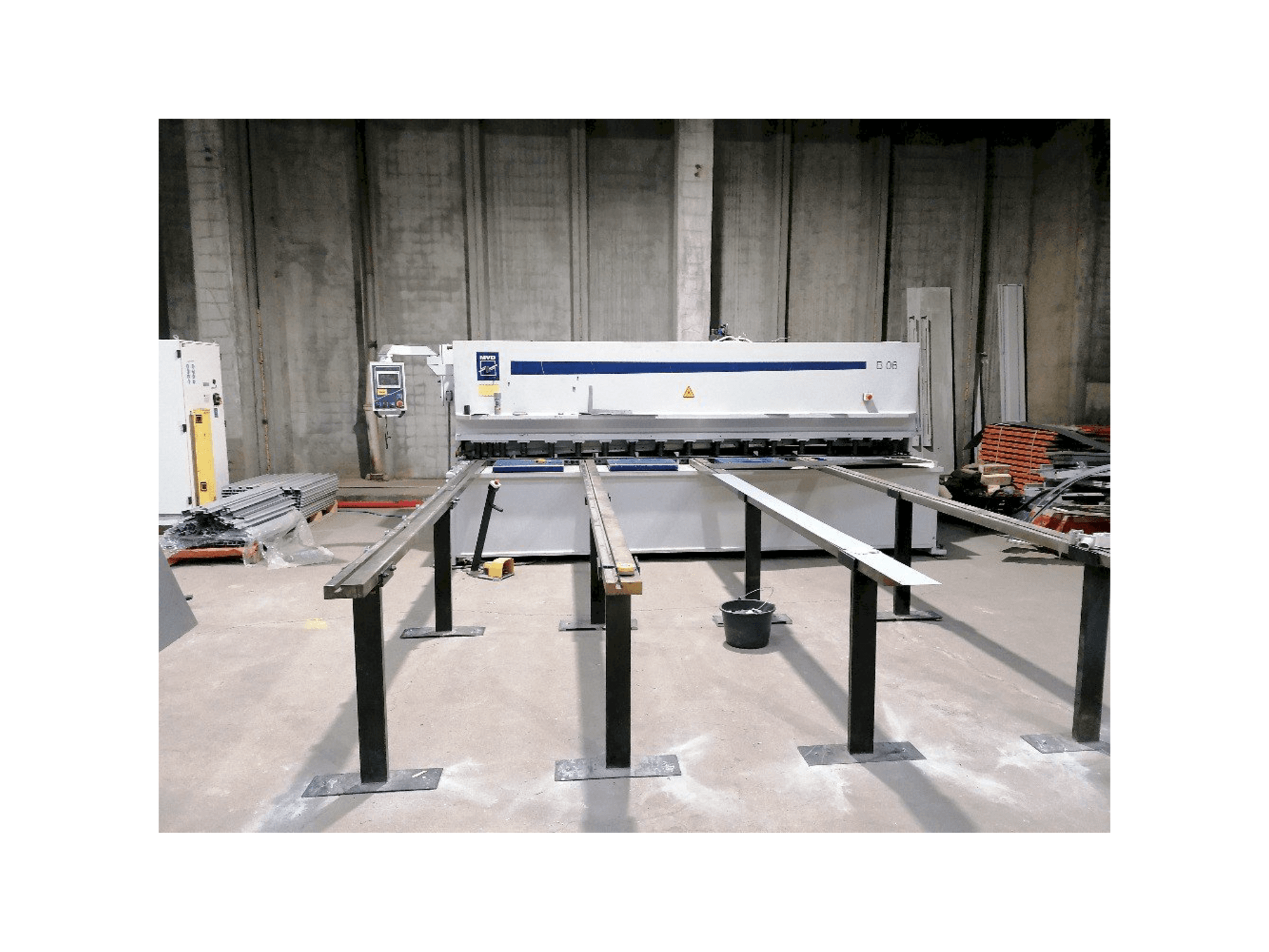 Koneen MVD B06-4000 etunäkymä