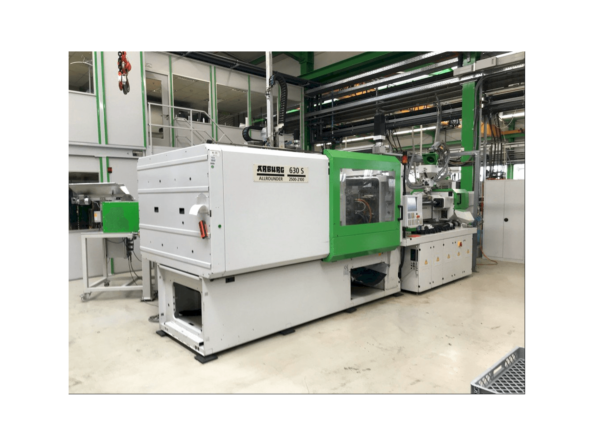 Koneen Arburg 630 S 2500-2100 etunäkymä